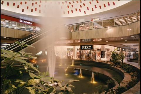 This fountain was situated in Centre Court but was removed in 1995 when the mall was renovated. This shot shows the former Next unit, which is now Ernest Jones.